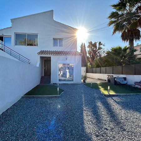 Charmant Studio Dans Villa - Parking - Jardin Ла Сен-сюр-Мер Екстериор снимка